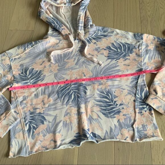 Pastel Tropical Print Cropped Hoodie - Picture 3 of 9